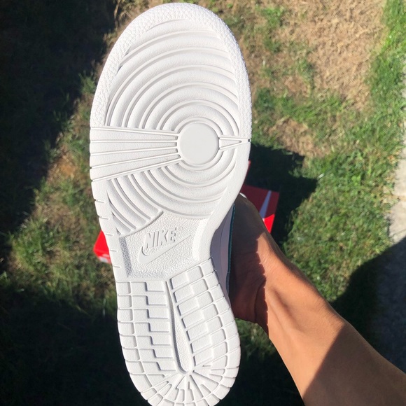 Nike Dunk Low 'Tropical Twist' - Picture 6 of 6